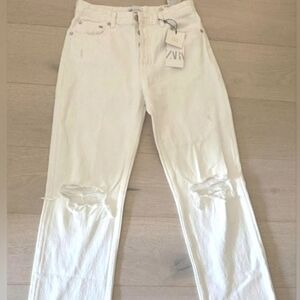 NEW Zara Mid Rise Full Length Straight Jeans